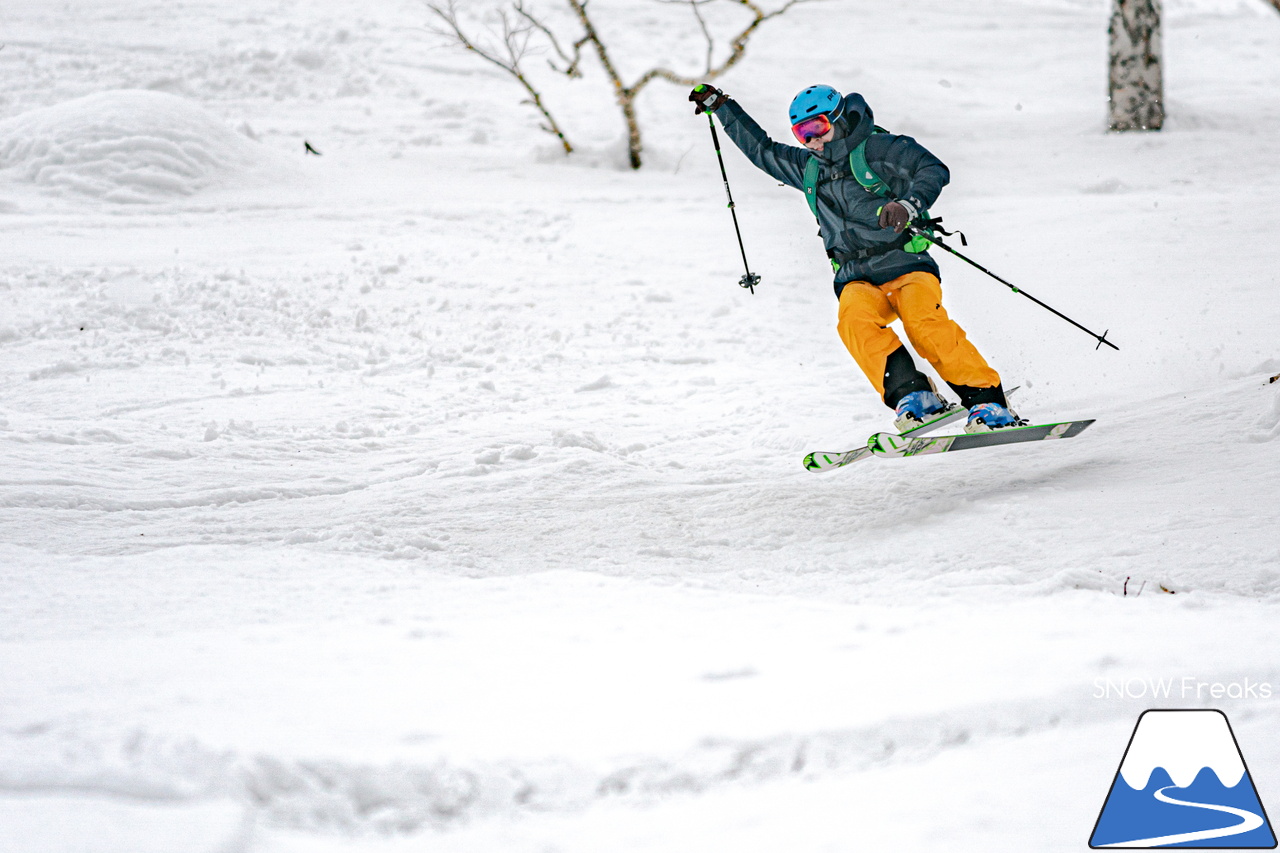 大雪山旭岳ロープウェイ｜パウダーが無くたって、スキーは楽しい！過去最高難度の雪面を思いっきり楽しむ1日(^^)/